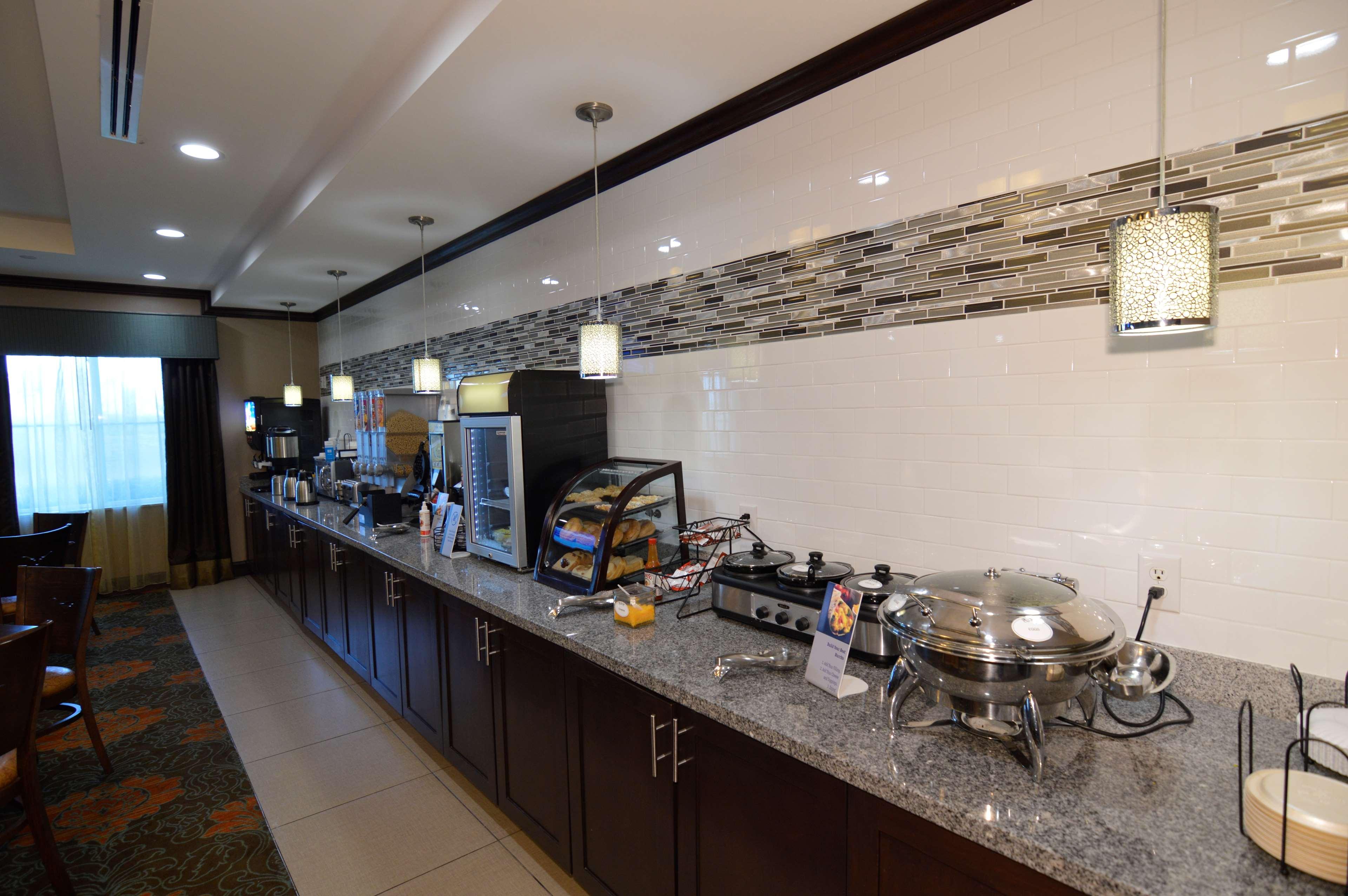 Best Western Plus Longhorn Inn&Suites Luling Extérieur photo
