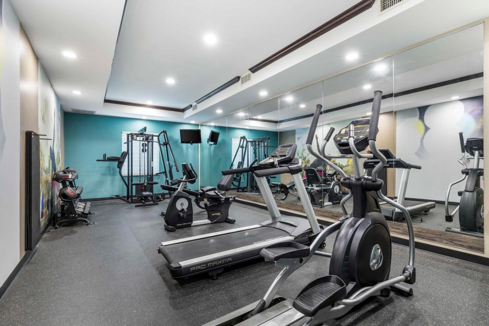 Best Western Plus Longhorn Inn&Suites Luling Extérieur photo